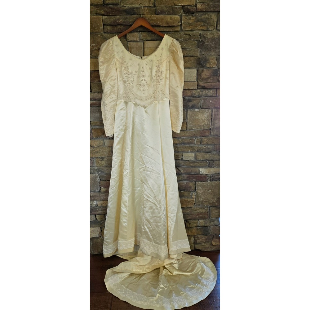 Vtg Whimsical 80s Diana Princess core Cream Satin Wedding Dress Long Sleeve S